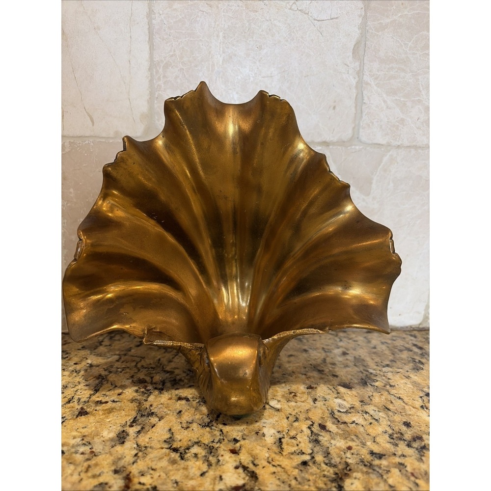 Vintage Brass Shell Dish 7" Ruffled edges, Shell feet.